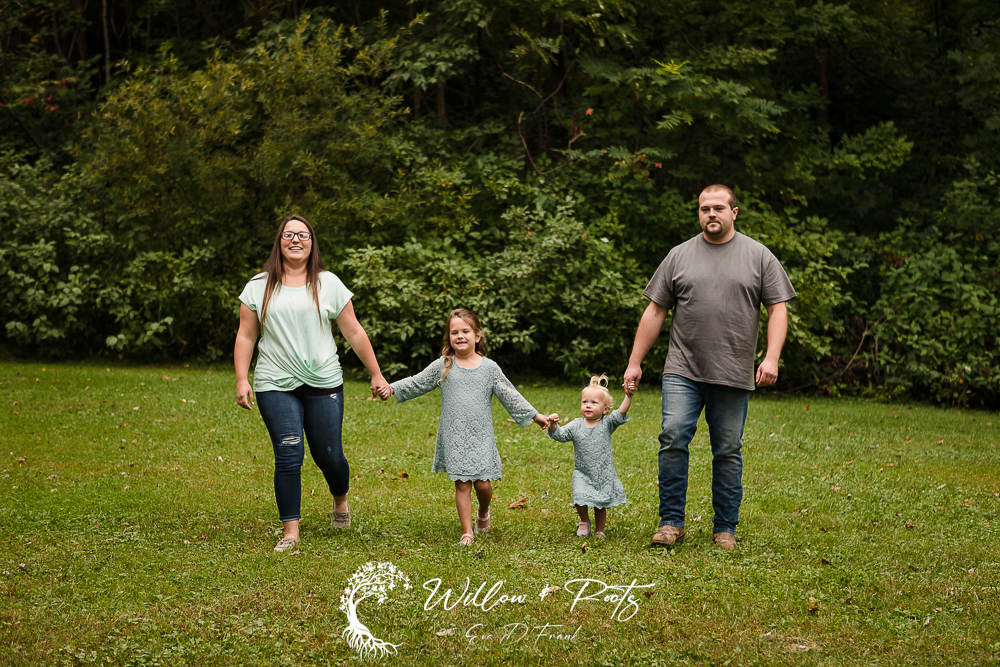 Family Photography - Family Portrait Photographers In Erie Pa - Photographer Near Me - Family Portrait Studio Erie Pa