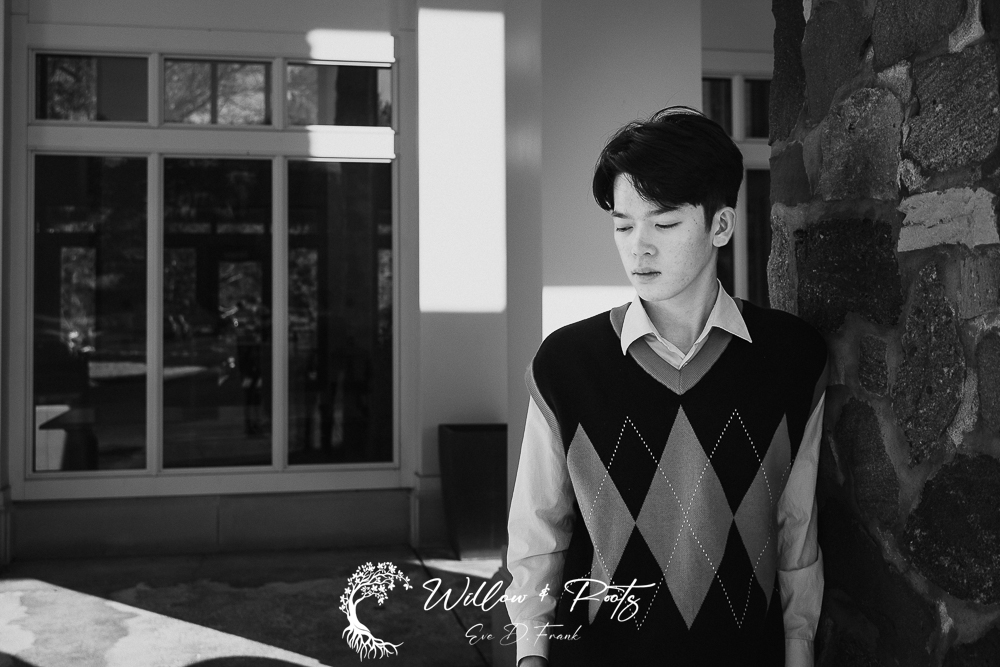 What To Wear For Guys Senior Pictures - Best Senior Photographer Erie Pa - Senior Pictures Erie Pa