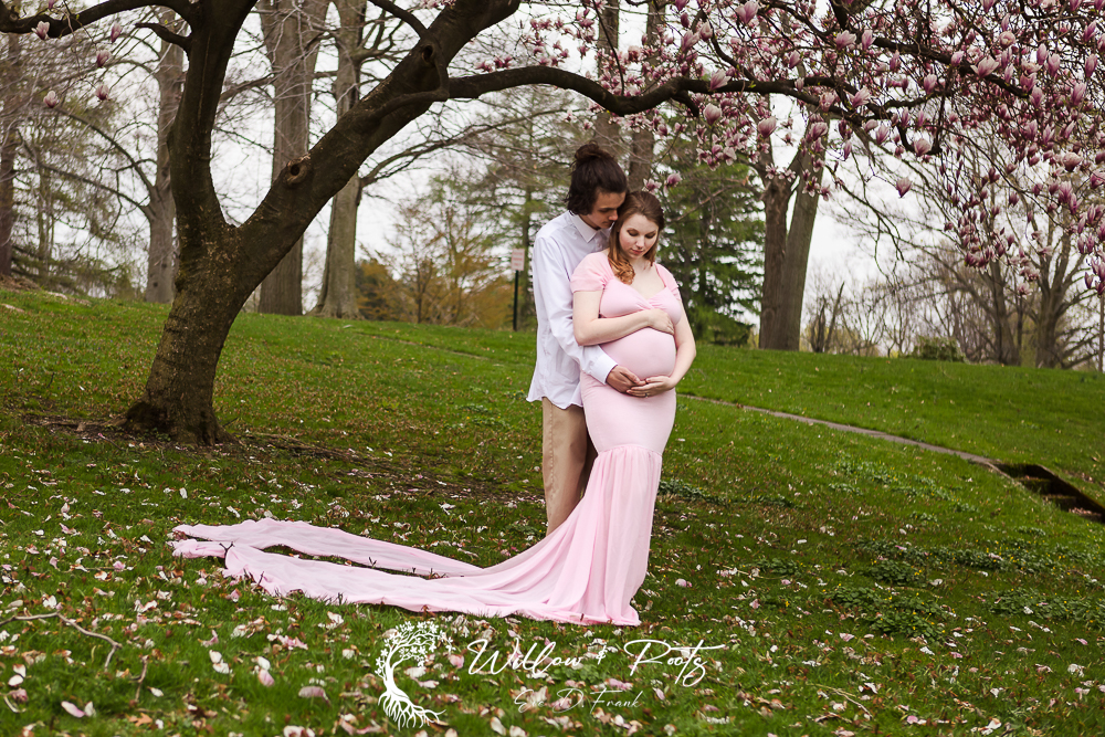 Spring Maternity Session - Outdoor Spring Maternity Photos In Erie Pa - Maternity Photographer Near Me